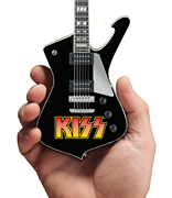 cover for Kiss (Logo)